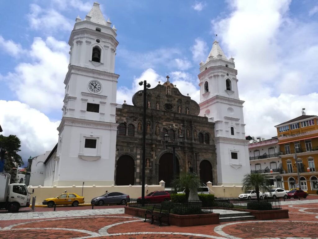 Basílica Santa María la Antigua