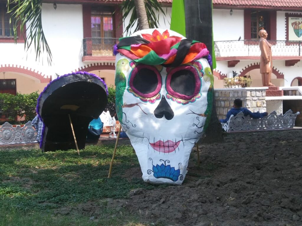Máscara de Xantolo en Potosí, México