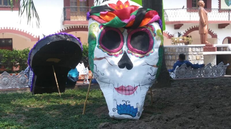 Máscara de Xantolo en Potosí, México