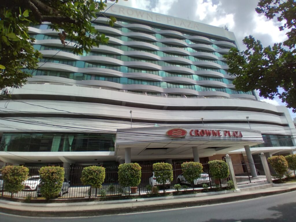 Empresas eléctricas incumplen acuerdos de pago con hoteles