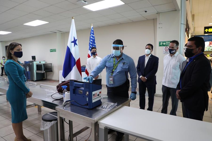 Estados Unidos dona equipos para detección de explosivos en el Aeropuerto Internacional de Tocumen