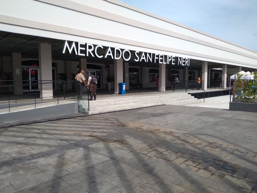 Mercado San Felipe Neri apunta al turismo