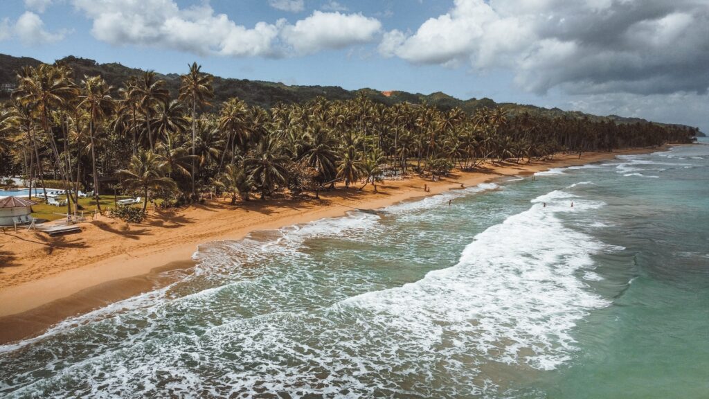Mientras el turismo mundial se reactiva, República Dominicana mantiene la delantera