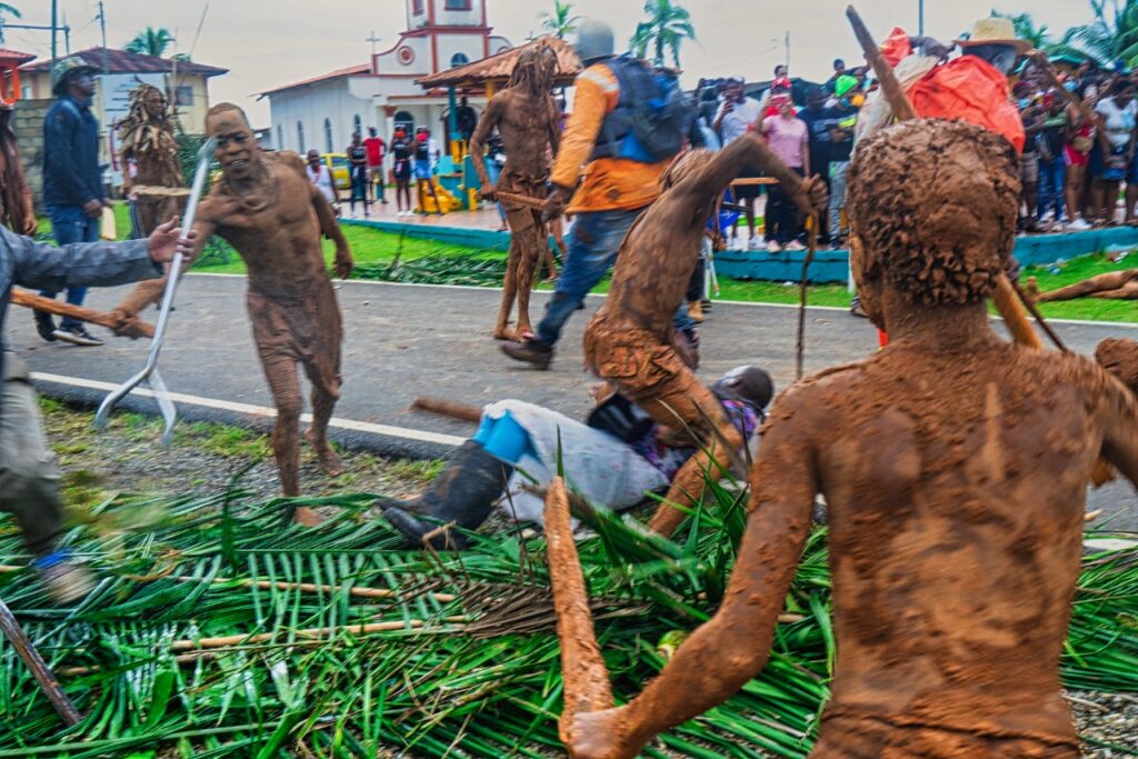 Juego de Indios,Viento Frío