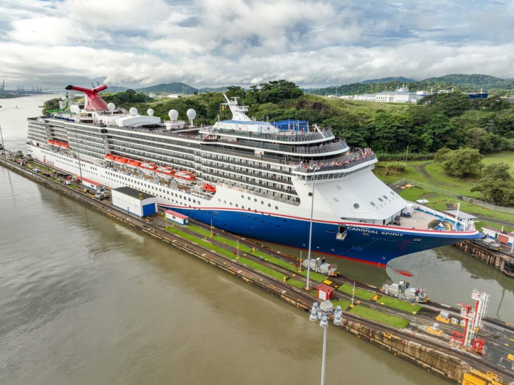 Empieza temporada de cruceros por el Canal de Panamá