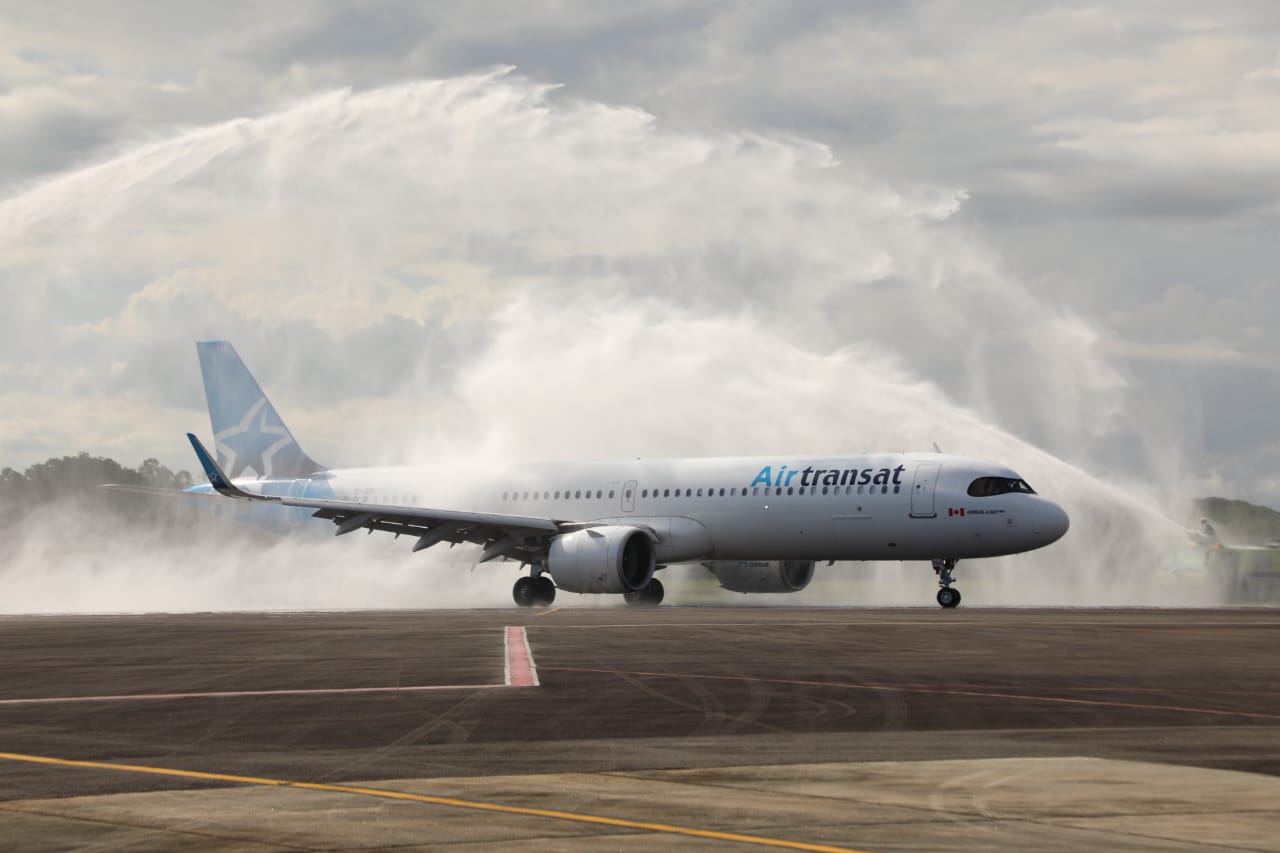 Aerolíneas canadiense inician vuelos regulares en Rio Hato