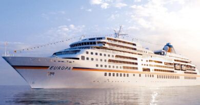 Al Puerto de Iquique arribó por primera vez el crucero MS Europa con 266 pasajeros a bordo, proveniente desde el Puerto de Coquimbo