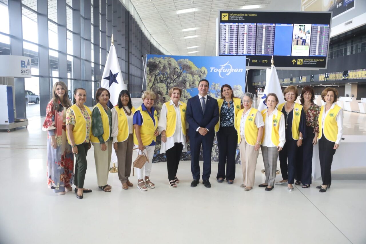 Aeropuerto de Tocumen recibe 800 plantones de guayacanes