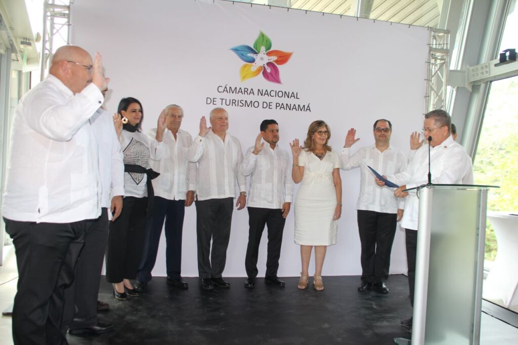 La Cámara Nacional de Turismo de Panamá lleva a cabo Toma de Posesión