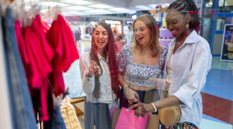 Nuevos beneficios económicos impulsan el turismo internacional en Panamá turistas