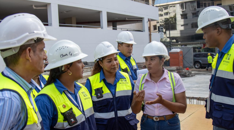 Mitradel fortalece inspecciones en la construcción con nuevos oficiales de seguridad